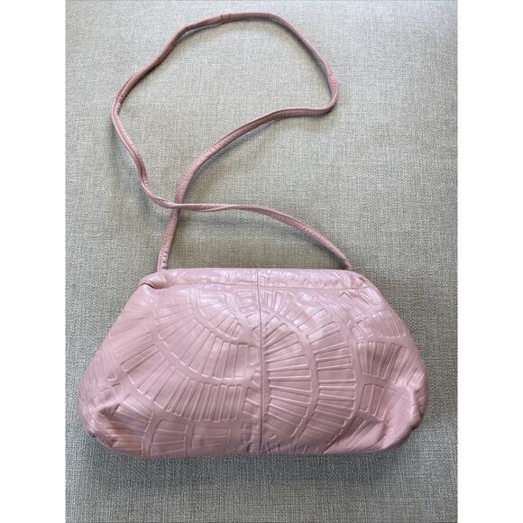 Vintage Pink Leather Clamshell Handbags Crossbody Purse Boho 1970s - Picture 5 of 10